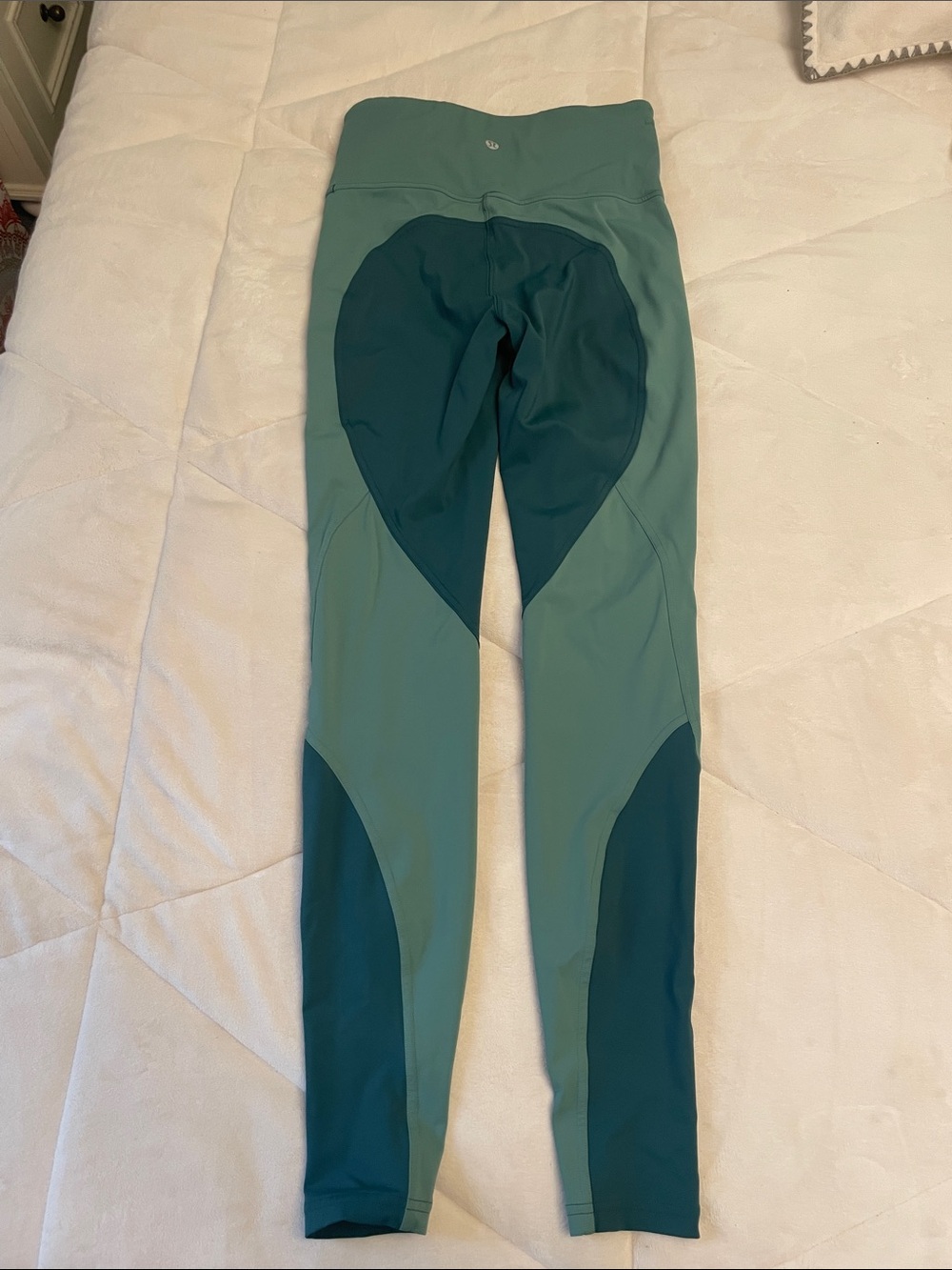 lululemon athletica Two-Tone Teal & Deep Teal High-Rise Leggings Size 6
